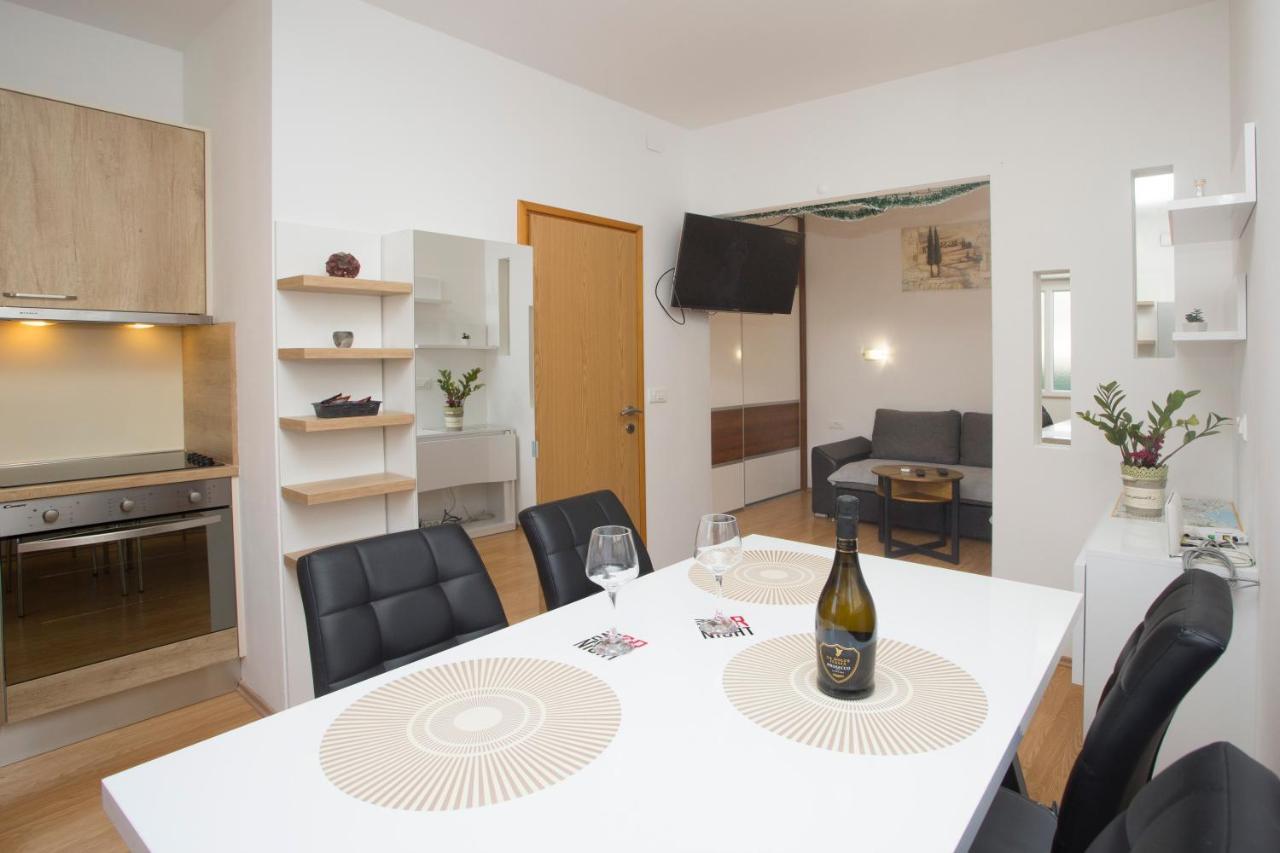 Apartment Adria สปลิท ภายนอก รูปภาพ