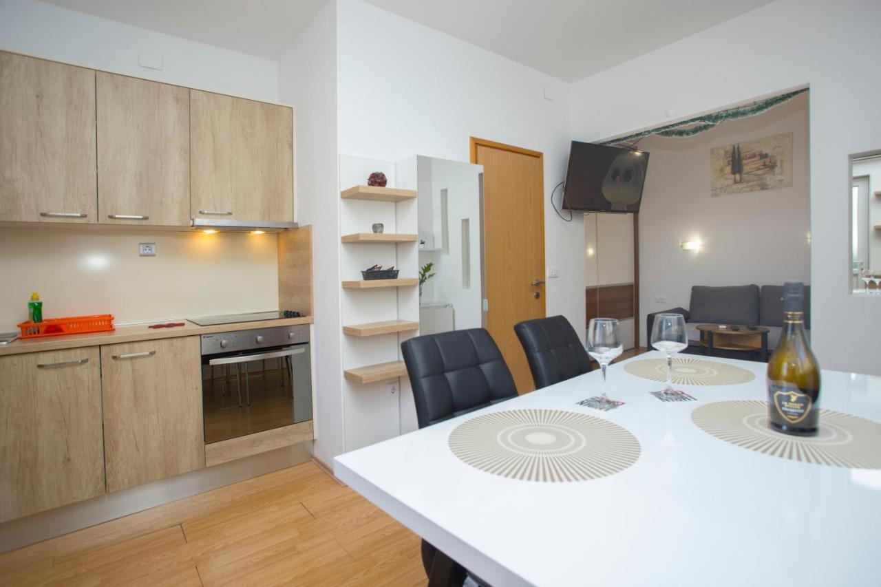 Apartment Adria สปลิท ภายนอก รูปภาพ