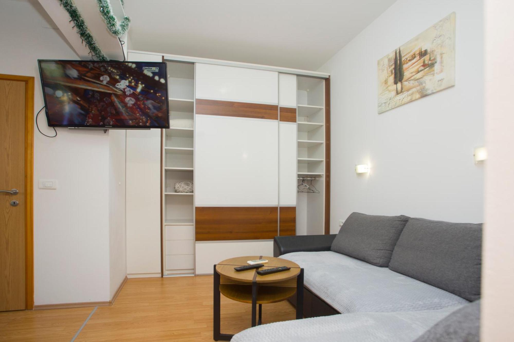 Apartment Adria สปลิท ภายนอก รูปภาพ