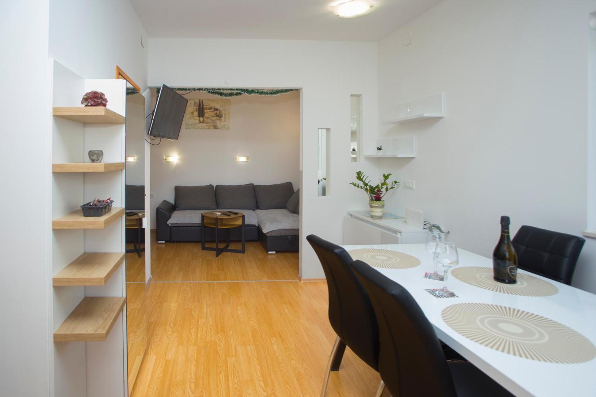 Apartment Adria สปลิท ภายนอก รูปภาพ