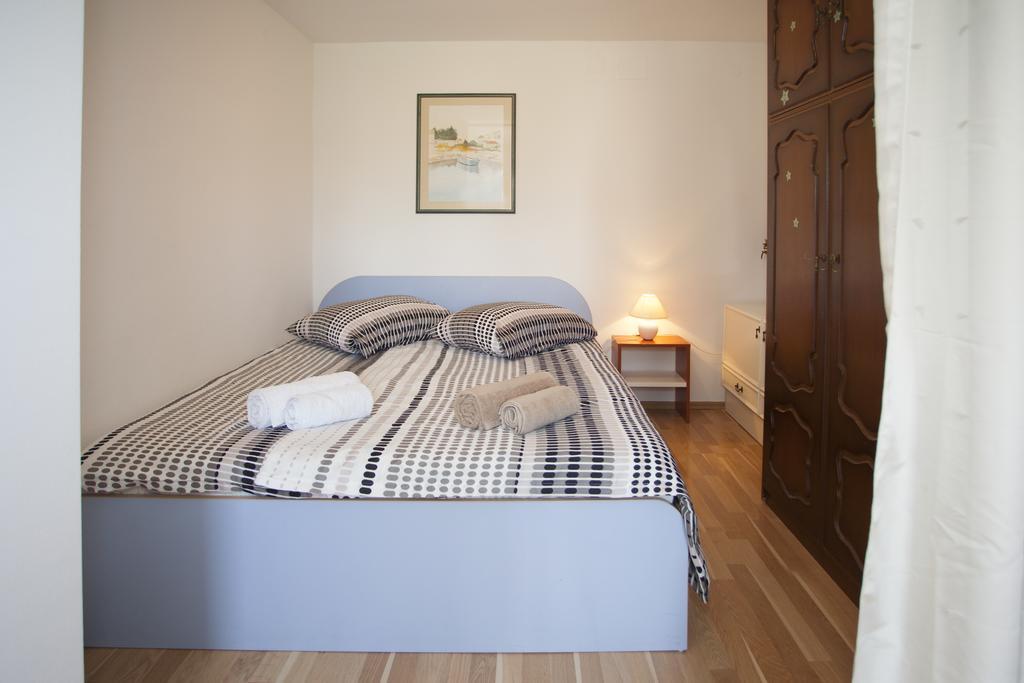 Apartment Adria สปลิท ภายนอก รูปภาพ